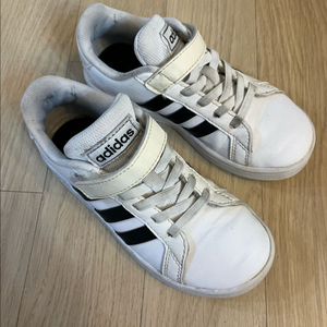 아디다스 키즈 운동화 180
