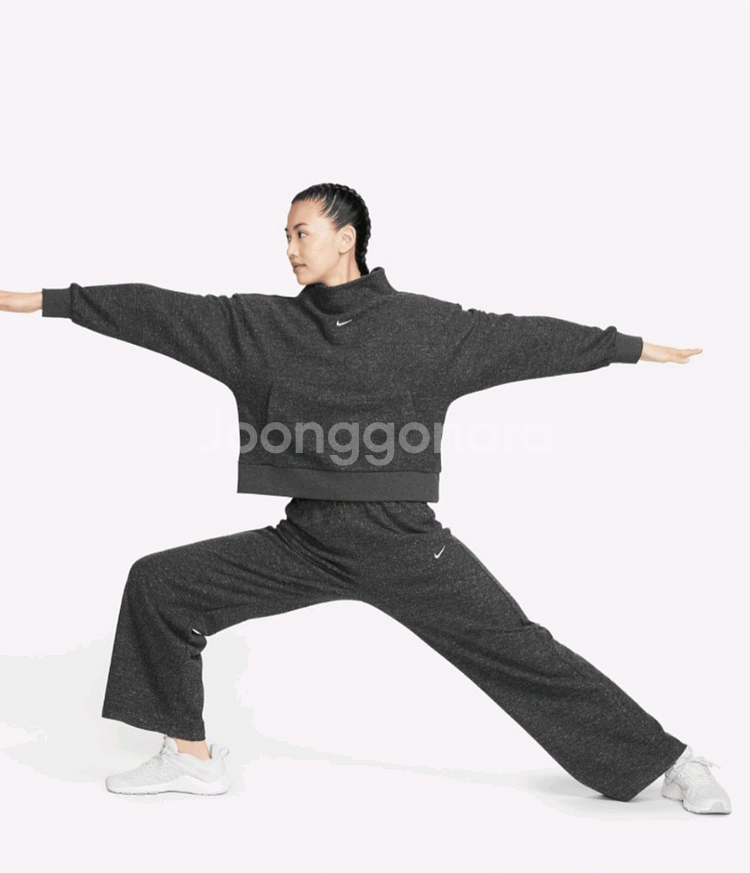 (새상품)나이키 여성 써마핏 모크넥 티셔츠--0