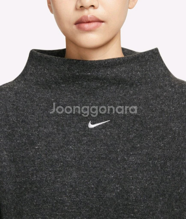(새상품)나이키 여성 써마핏 모크넥 티셔츠--1