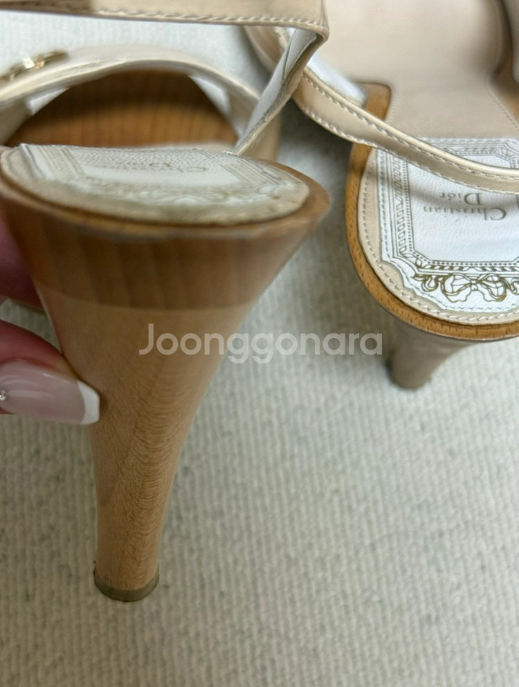 디올 정품 우드 하이힐 35--3