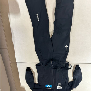 데상트스페인팀복 팝니다