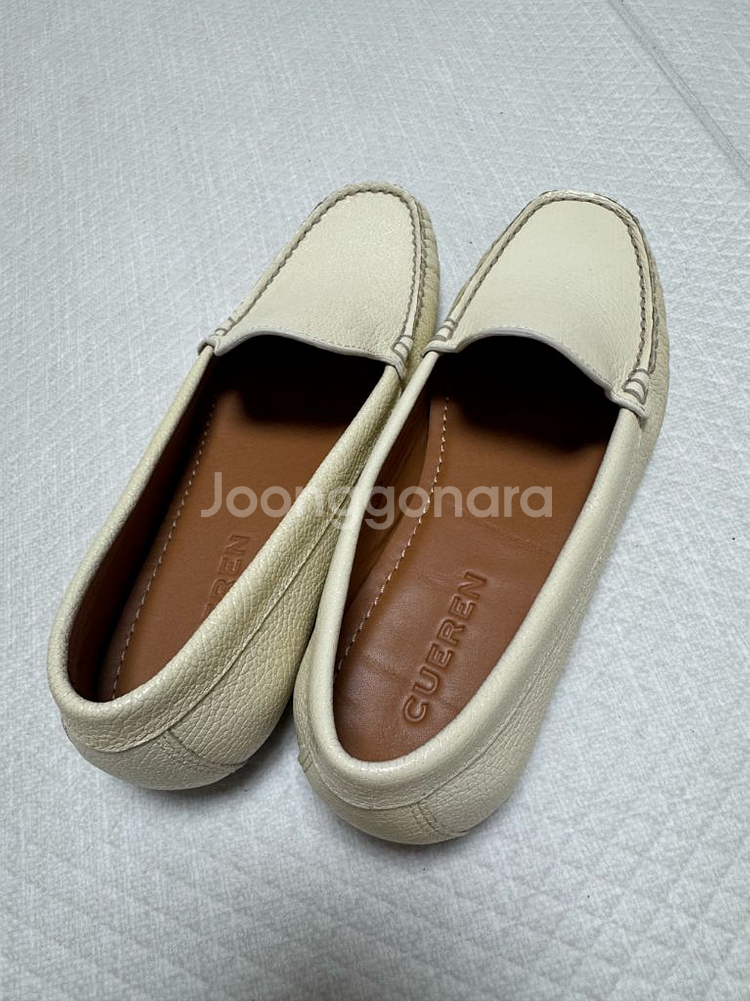 쿠에른 베를린 07 로퍼 240 아이보리--1