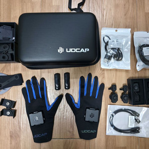 UDCAP VR Gloves 팝니다.