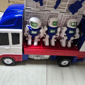 헬로카봇 아이언트