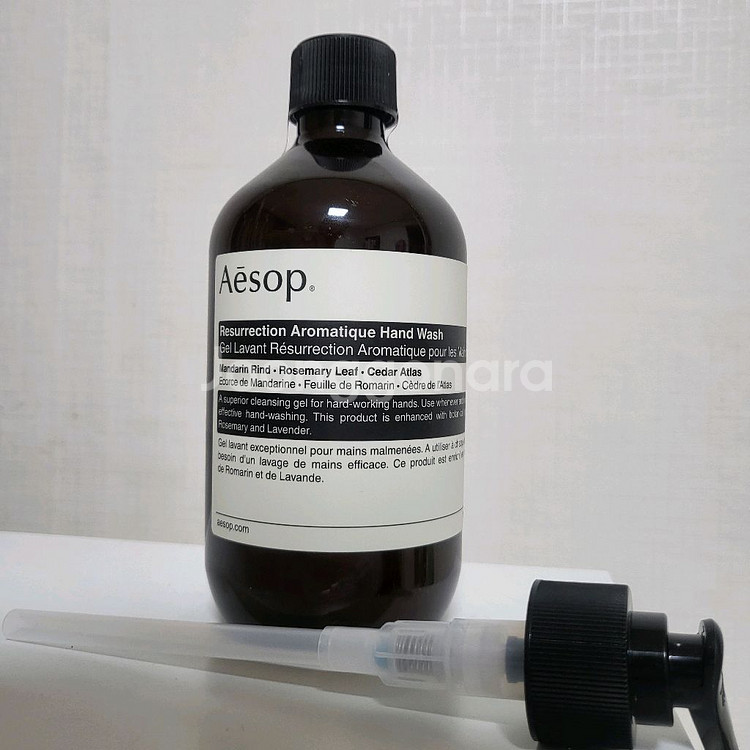 새상품 국문택 이솝 아로마틱 핸드워시 500ml 펌프O--0