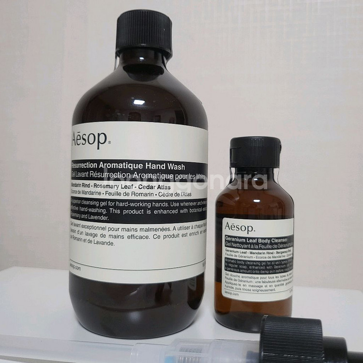 새상품 국문택 이솝 아로마틱 핸드워시 500ml 펌프O--4