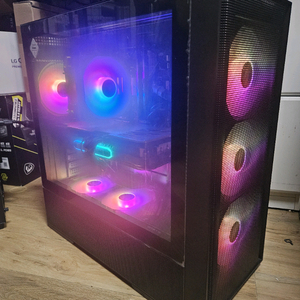 라이젠 7500F+RTX3080 게이밍 컴퓨터