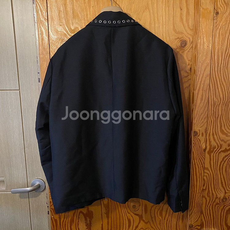 발렌티노 비즈 모헤어 봄버 자켓 판매 합니다.--1