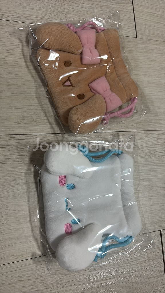 미쟝센 모카 파우치 & 시나모롤 파우치 일괄 판매--0