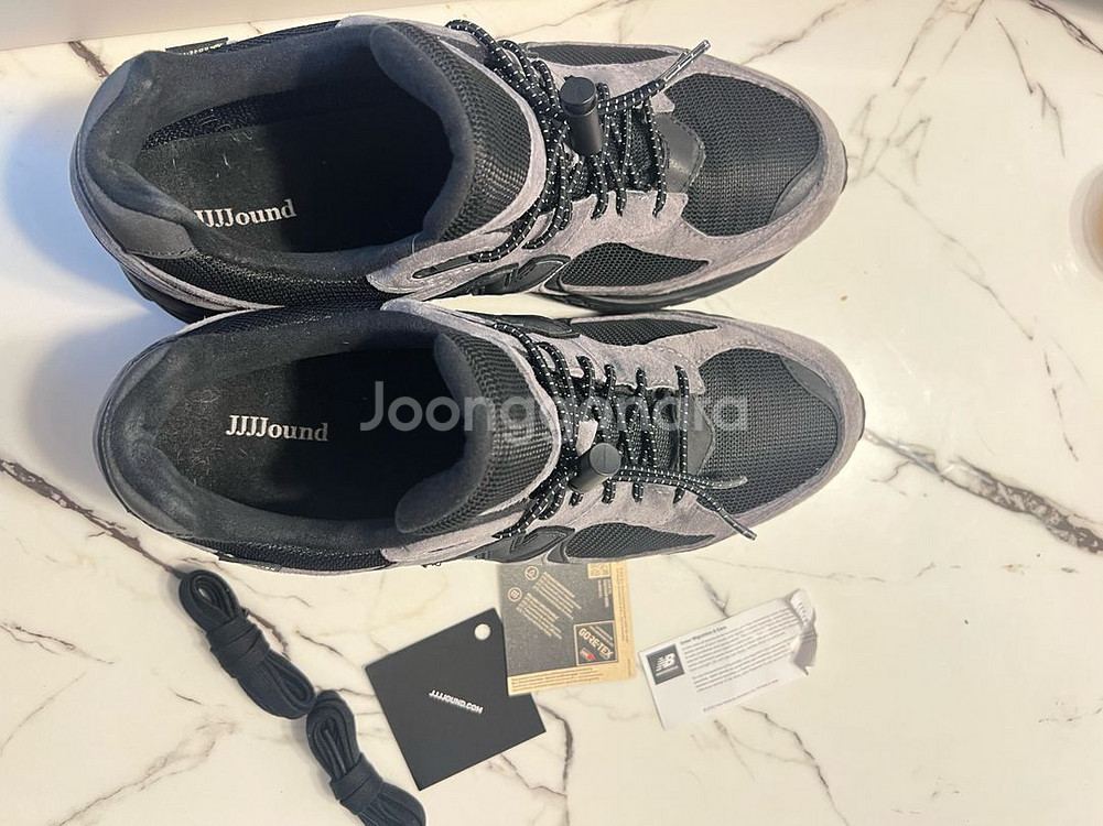 뉴발란스 x JJJJound 2002R 고어텍스 275--3