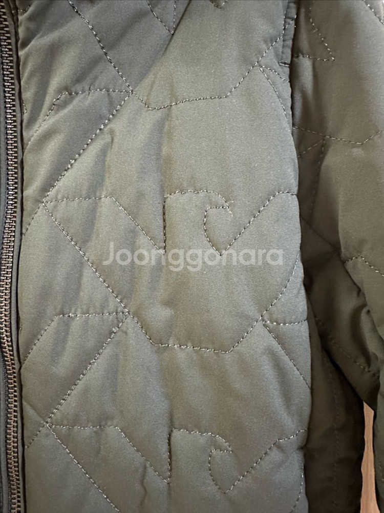 엠포리오 아르마니 키즈 퀼팅 자켓 6Y--2