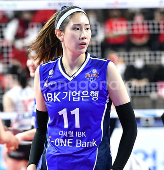 V리그 여자배구 김수지 실착 친필사인 매치원--3