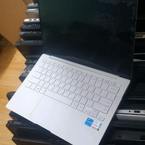 삼성전자 갤럭시북 프로 NT930XDY 부품용
