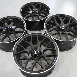 벤츠 S클래스 S63AMG 퍼포먼스 20인치 휠타이어