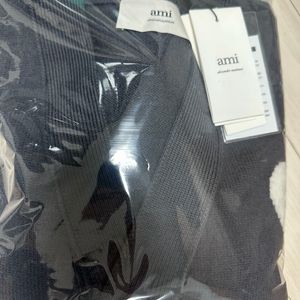 아미 가디건 + 티셔츠