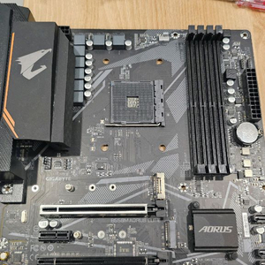 기가 b550m arous elite 어로스 엘리트