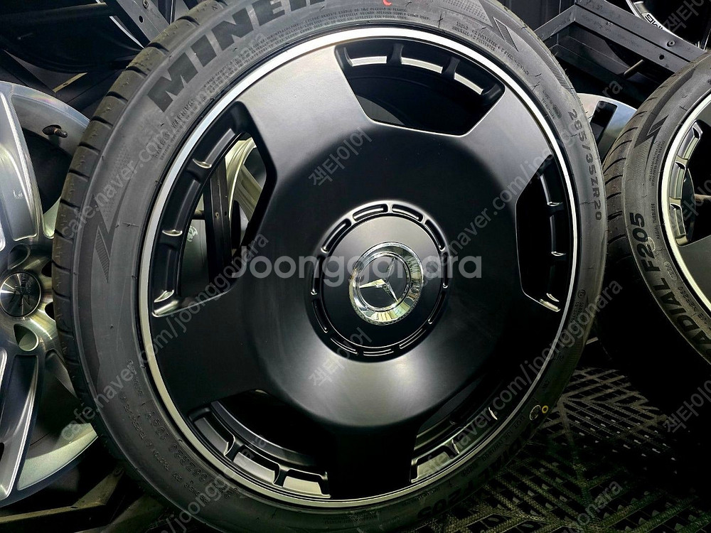 벤츠 S클래스 신형 마이바흐 스타일 20인치 휠타이어--1