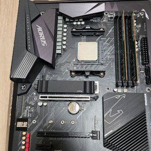 5700X B550 AORUS ELITE 32GB