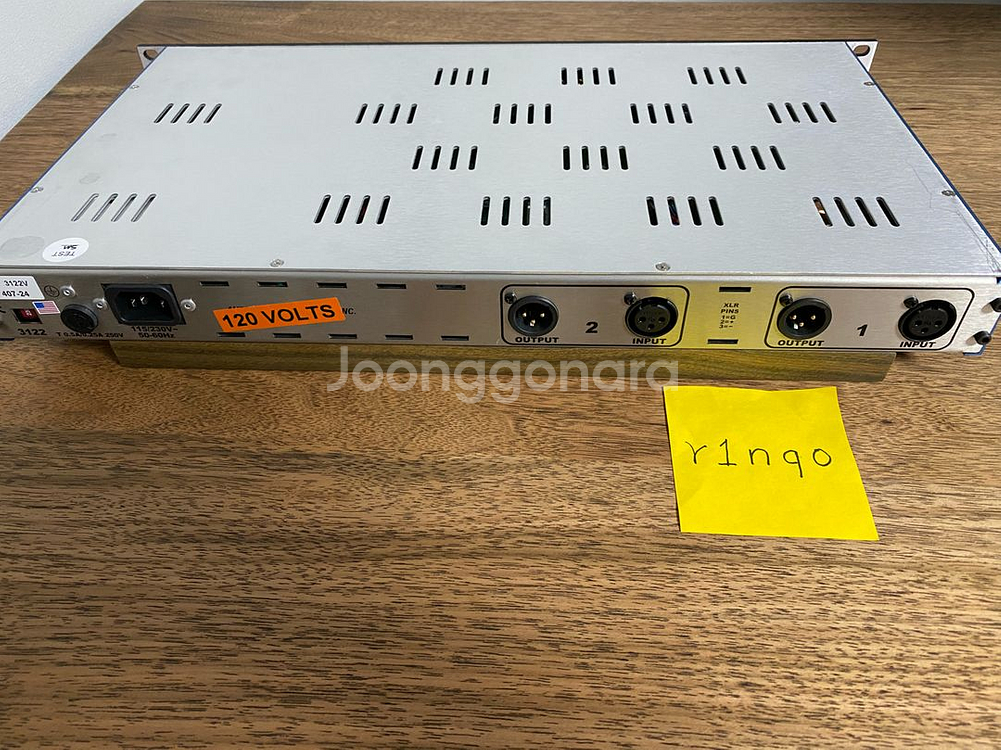 API 3122V 2채널 마이크 프리앰프 판매합니다--2