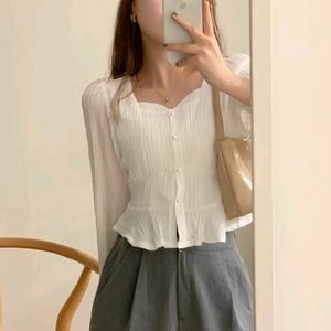 하트넥 스퀘어넥 화이트 블라우스 팔아요