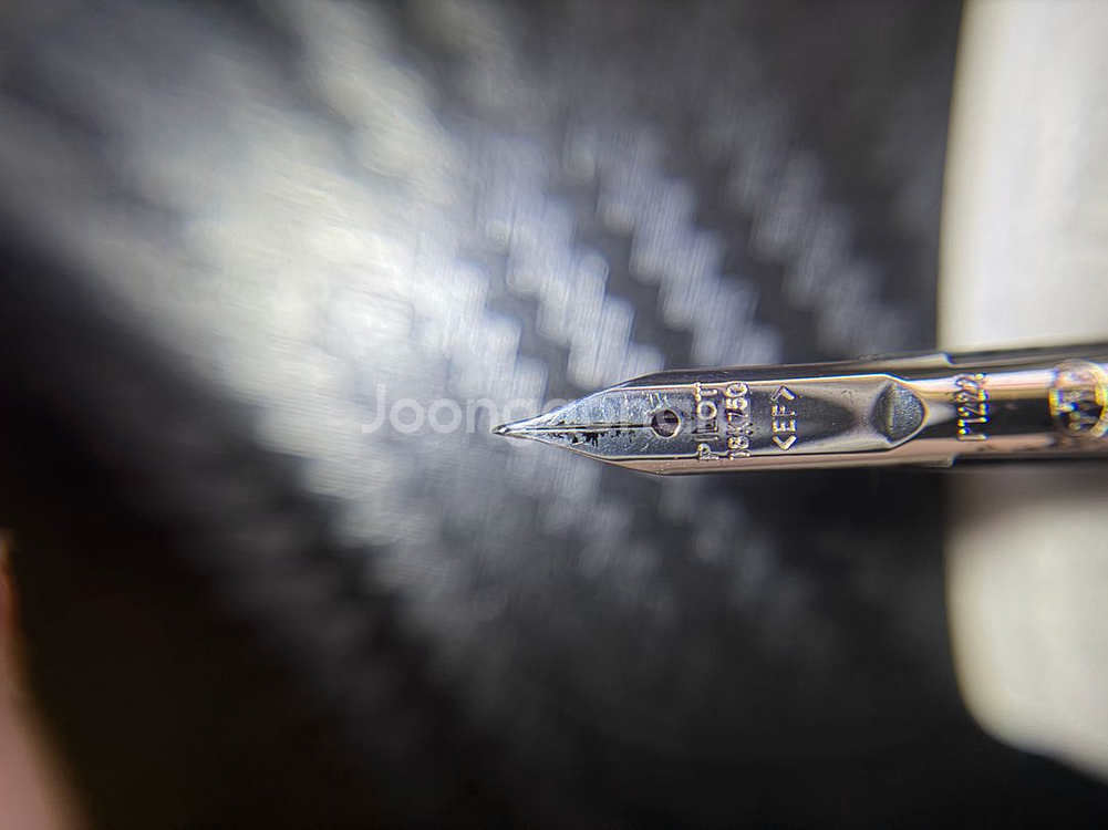 파이로트 캡리스 만년필 매트블랙 EF팝니다.--3