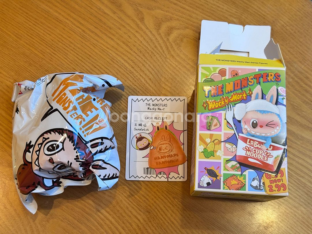 팝마트 라부부 수상한 편의점 랜덤 샌드위치 피규어팝니다--0