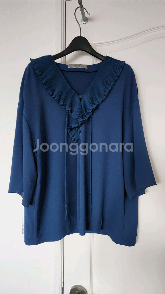 르베이지 블라우스 티셔츠--0