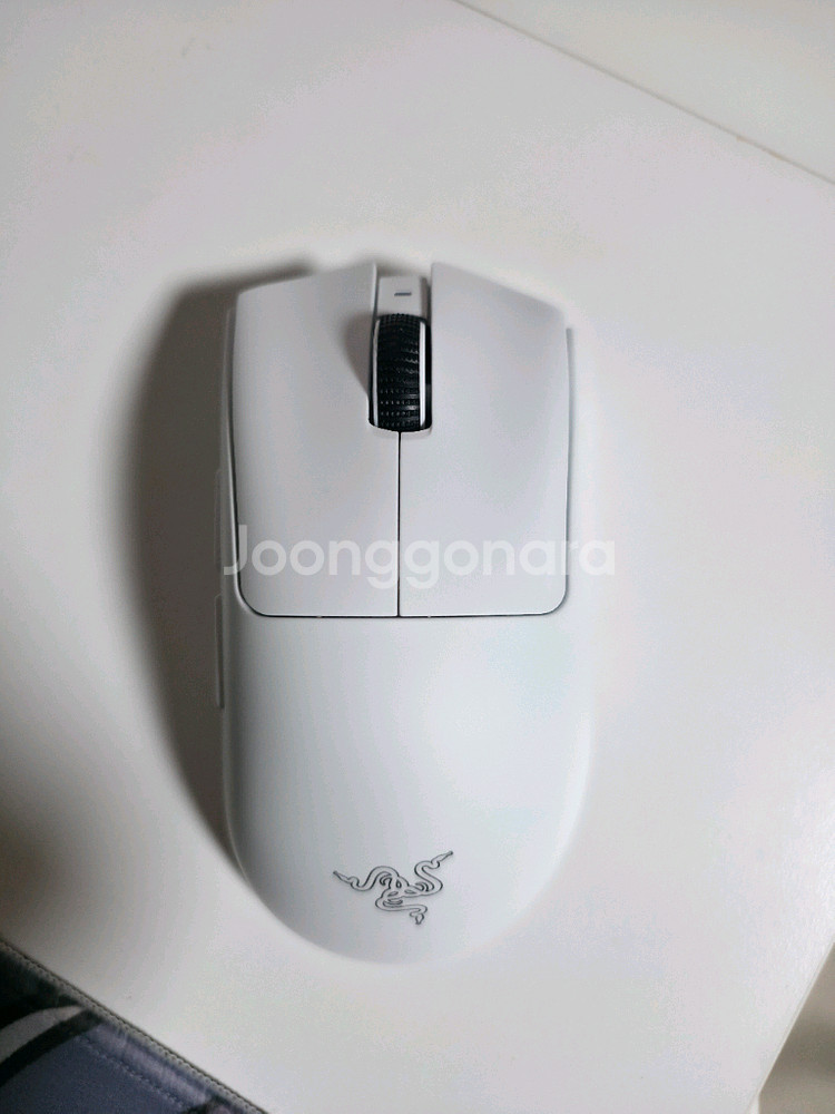 데스에더 v4 pro 화이트 팝니다--1
