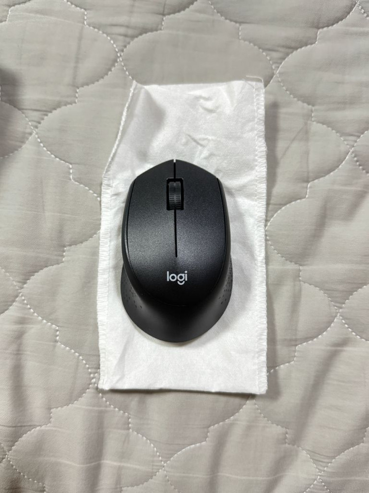 로지텍 무소음 무선 마우스 M331 미사용 새상품 판매--1