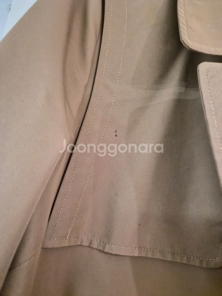 레니본 진주단추 트렌치코트 54사이즈판매--3