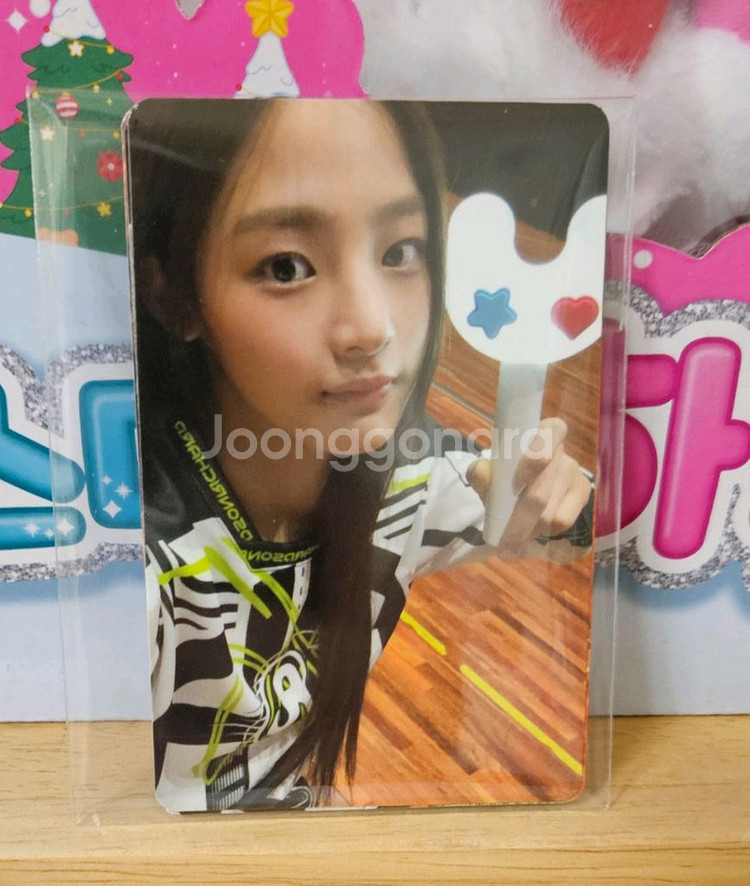 [새상품]뉴진스 응원봉 빙키봉 포토카드 포카 전원 일괄--1