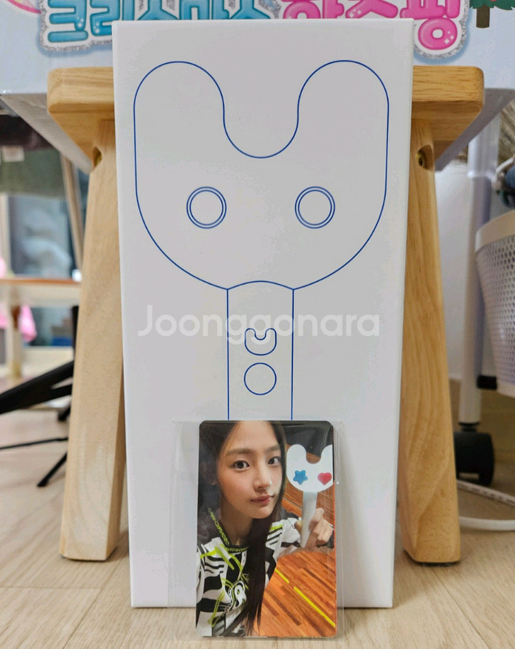 [새상품]뉴진스 응원봉 빙키봉 포토카드 포카 전원 일괄--3