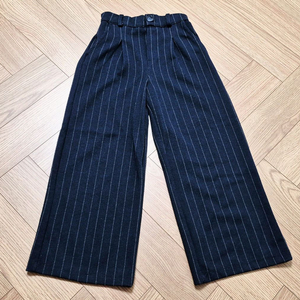 자라키즈 스트라이프팬츠(사이즈6, 116cm)판매합니다