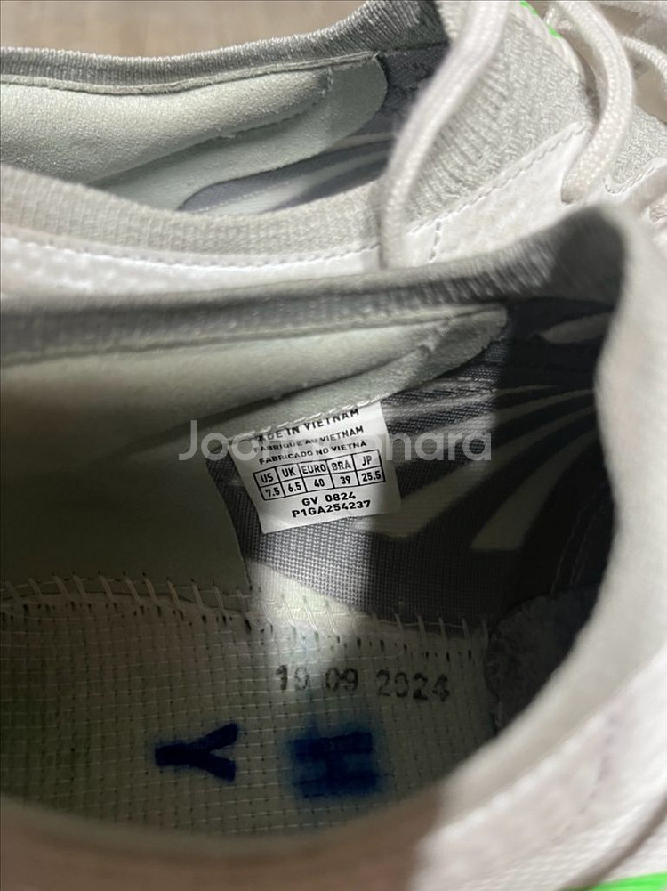 미즈노 모렐리아 네오4 베타 MD 255--1