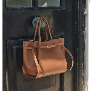 듀푸아 Sac Lune 토트백 카멜