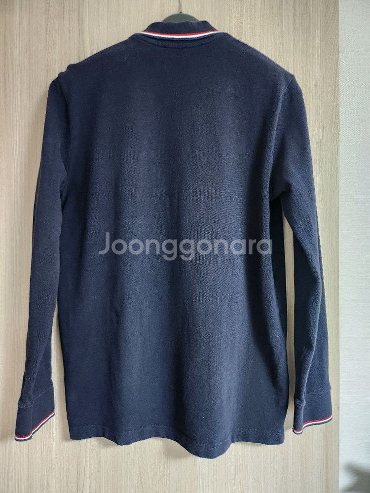 몽클레어 폴로티셔츠--3