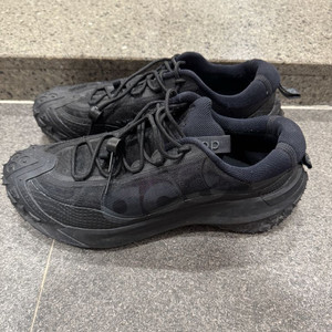 나이키 ACG 마운틴 플라이 2 로우 블랙 280