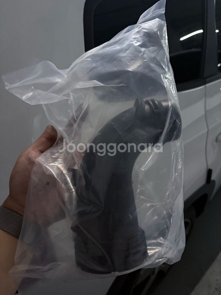 쉐보레 올란도 2.0 디젤 인터쿨러 호스 아웃렛 커넥터--2