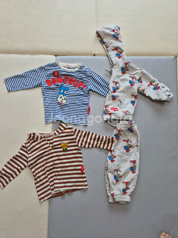 베베드피노 90 상하, 티2장 일괄판매--0