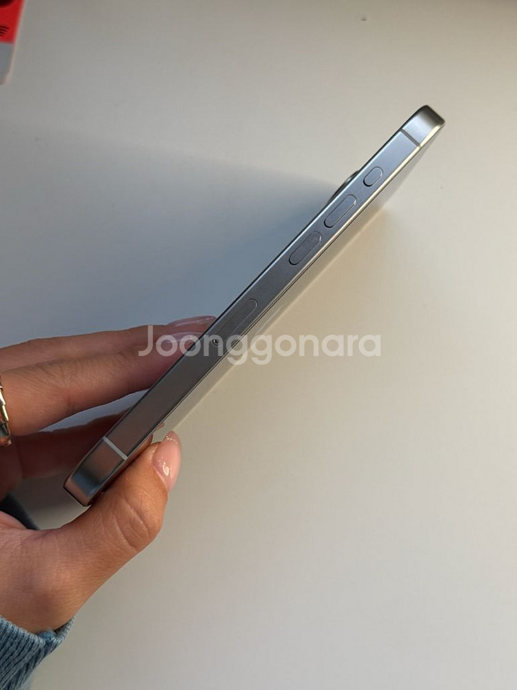 아이폰 15프로 화이트티타늄 1테라 1tb--10