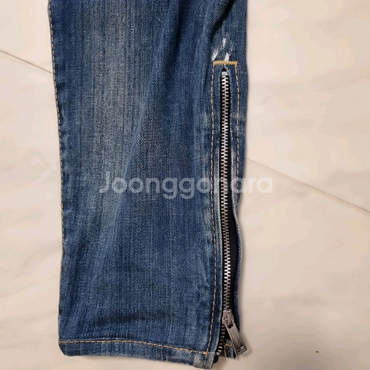 디스퀘어드2 워싱 네온토고 데님 청바지--6