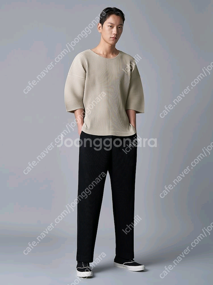 이세이미야케 옴므플리세 반팔탑--1