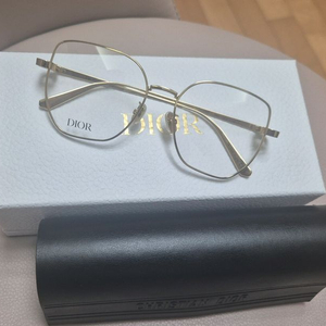 디올 안경 S3 FB000
