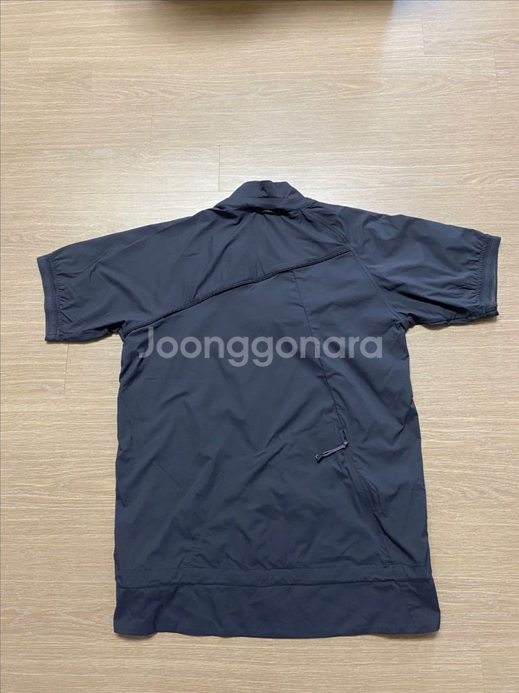 클라터뮤젠 날 집 업 반팔 (방풍)--3