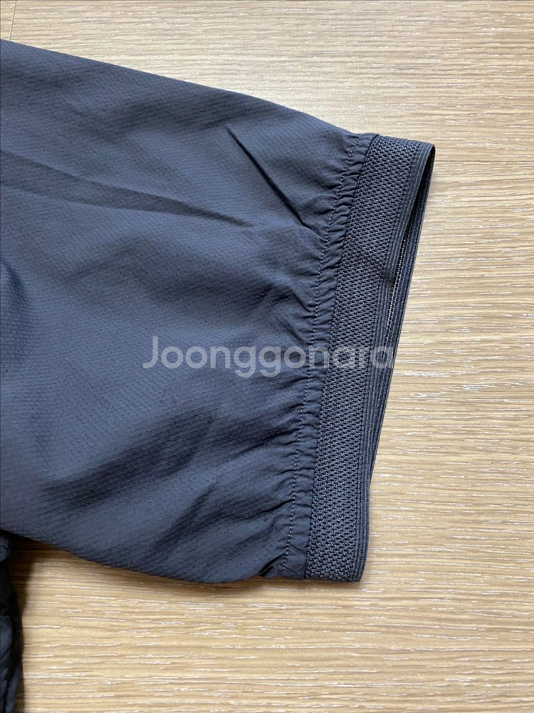 클라터뮤젠 날 집 업 반팔 (방풍)--4