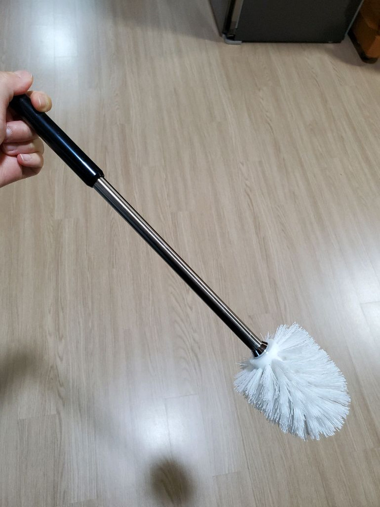 튼튼한 변기솔 / 청소솔 (수량 매우 많음)--1