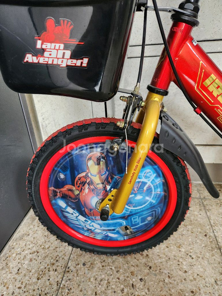 아이언맨 16인치 어린이 자전거팔아요--3
