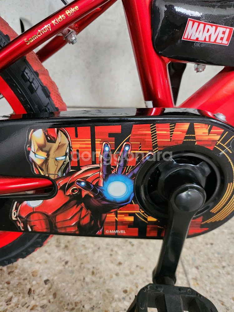 아이언맨 16인치 어린이 자전거팔아요--4