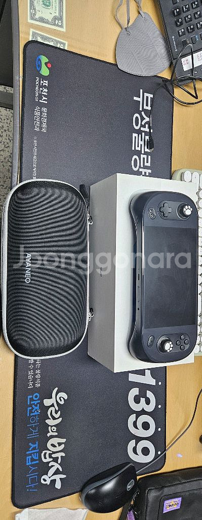 아야네오 2s 7840u 32G + 4T 판매합니다.--0