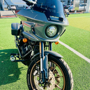 할리데이비슨 로우라이더st(22년식)